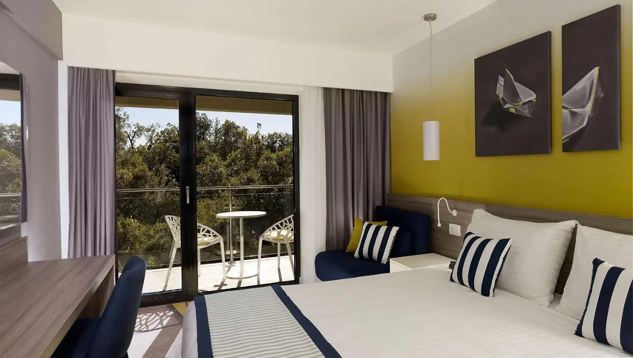 Park Plaza Arena Pula Hotel 3*,  Croatia