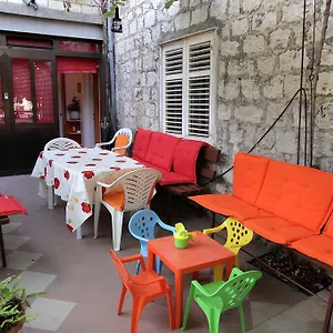 apartment-duje-josipa.hotels-in-trogir.com/