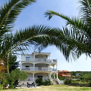 Natali Croatia