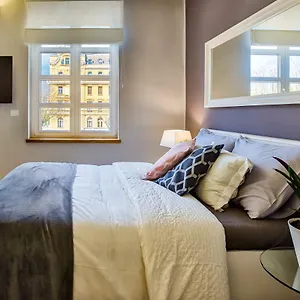 Parkside With Free Parking Apartamento
